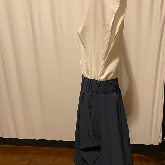 H&M dress - Picture 6 of 16